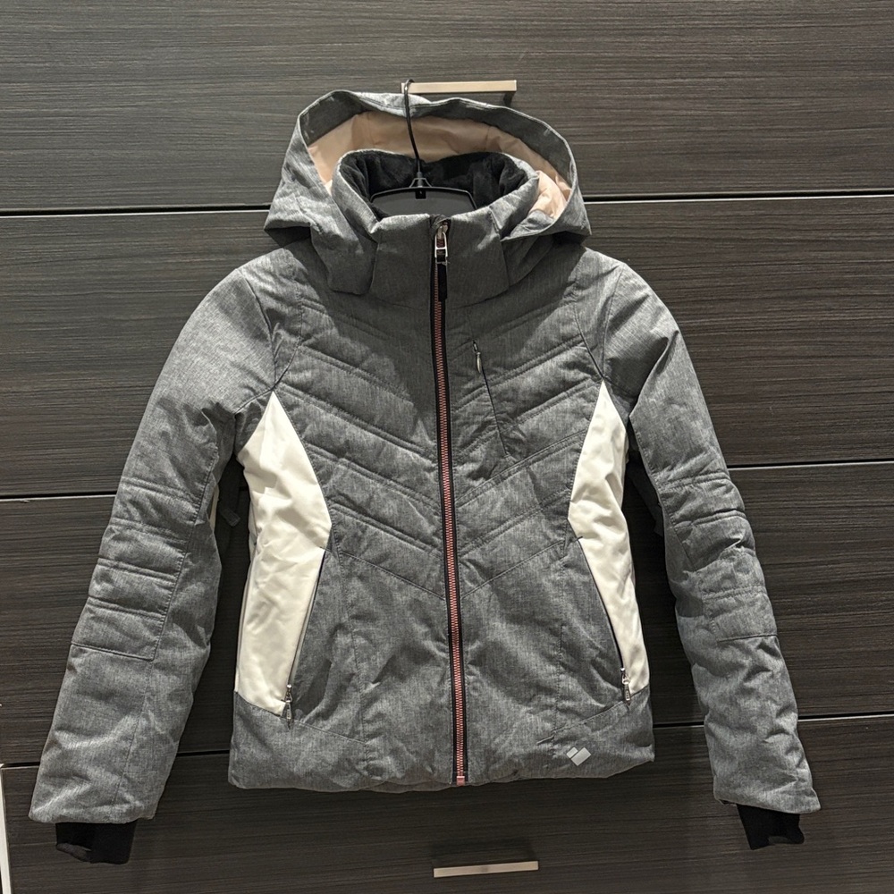 Obermeyer Gray and White Girls Hooded snow/ski Jacket
